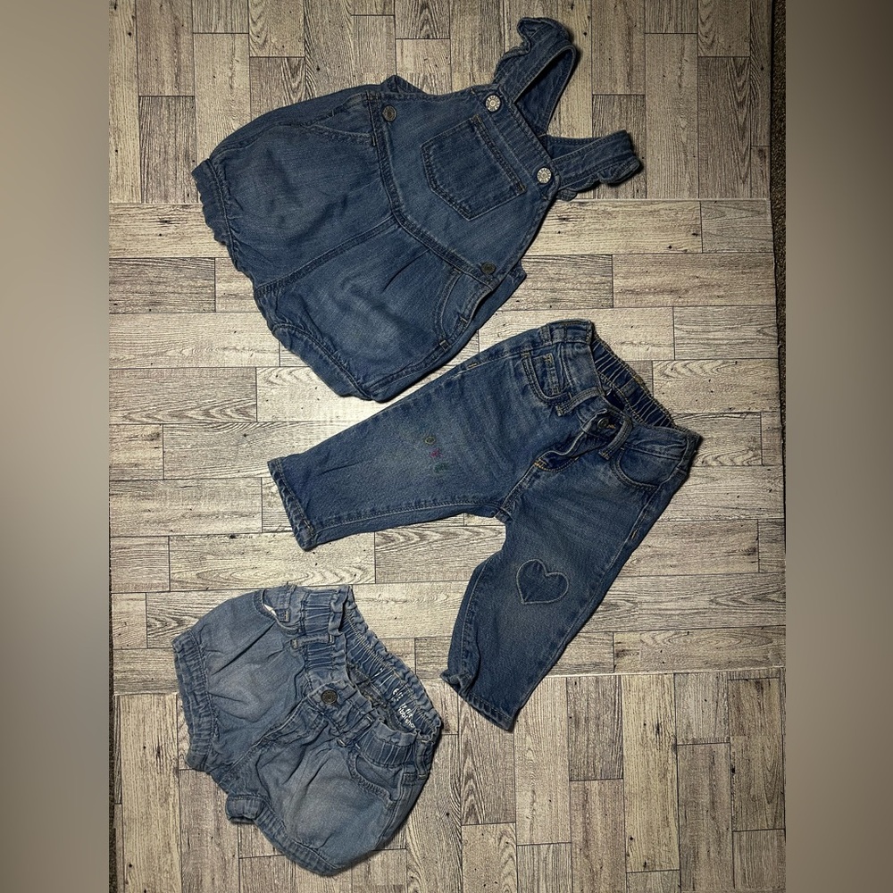 Baby 6-12 months. 3Denim Bottoms Set! Gap jumper, shorts, & Old navy love jeans